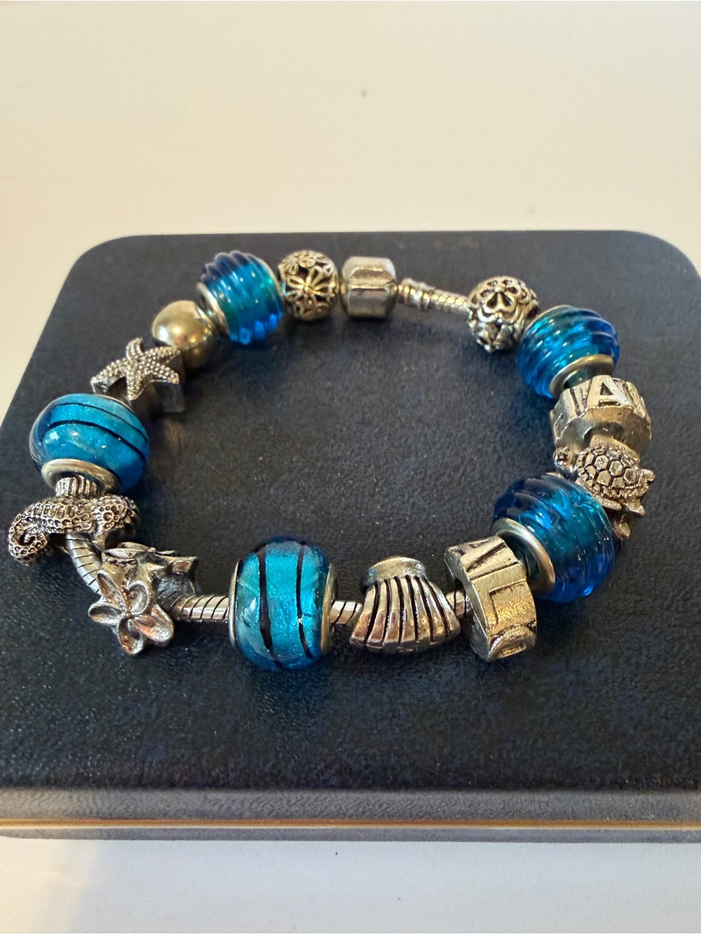Willabee And Ward Sky Blue Glass Beads Silver Tone European Style Beach Bracelet